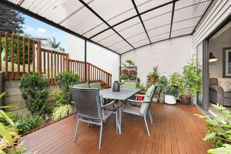 9/75 Tamahere Drive Glenfield_1