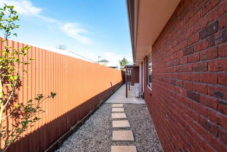 6a Lake Terrace Road Burwood_19