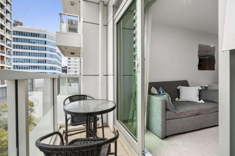 513/85 Beach Road Auckland Central_11