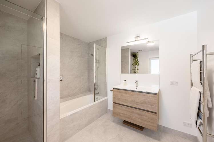 54A Vandeleur Avenue Birkdale_22
