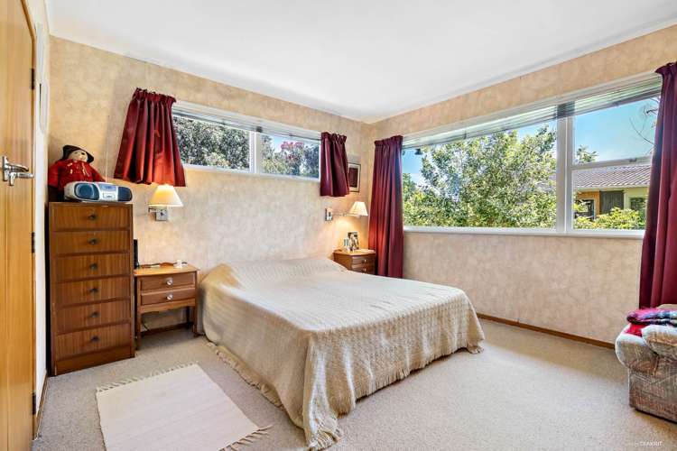 37 Beechdale Crescent Pakuranga Heights_9