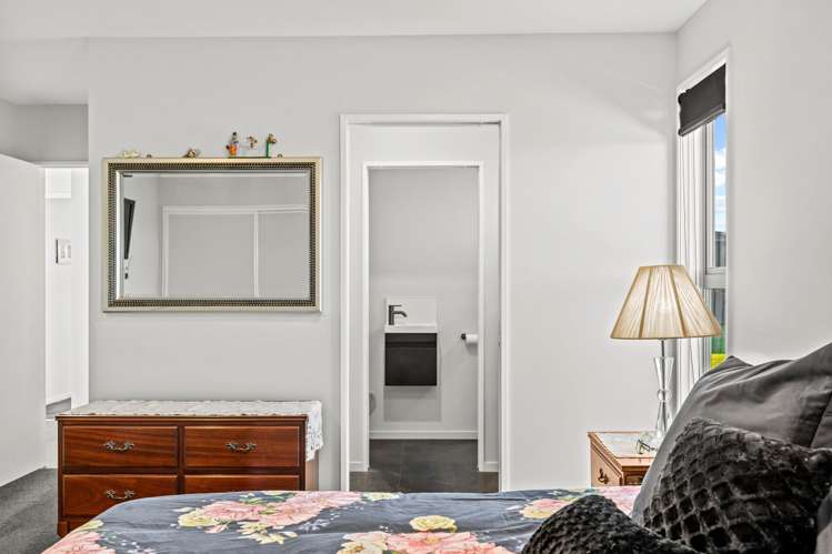 76 Summers Road Darfield_17