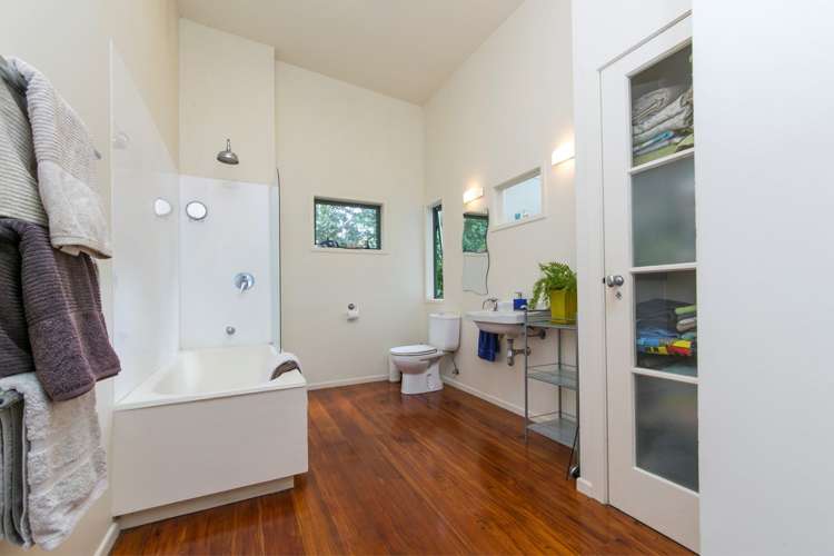 11 Opou Road Titirangi_14