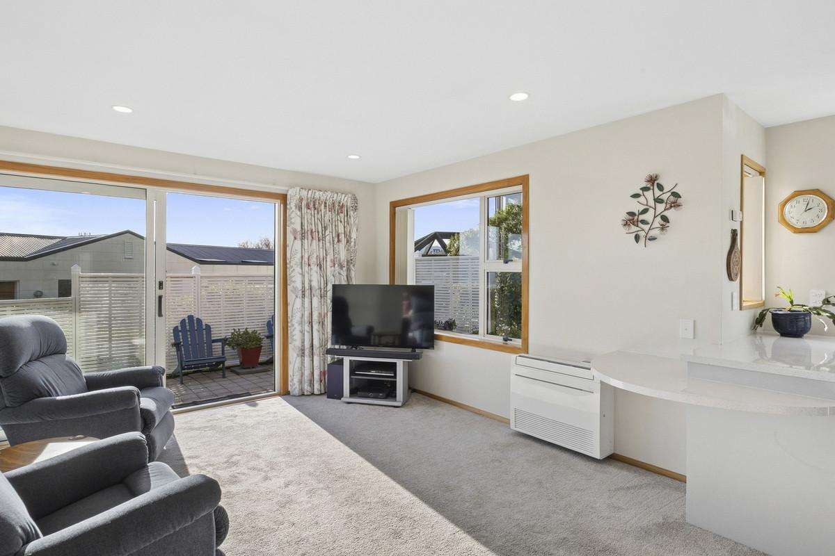 A/9 Glenfinnan Place_4