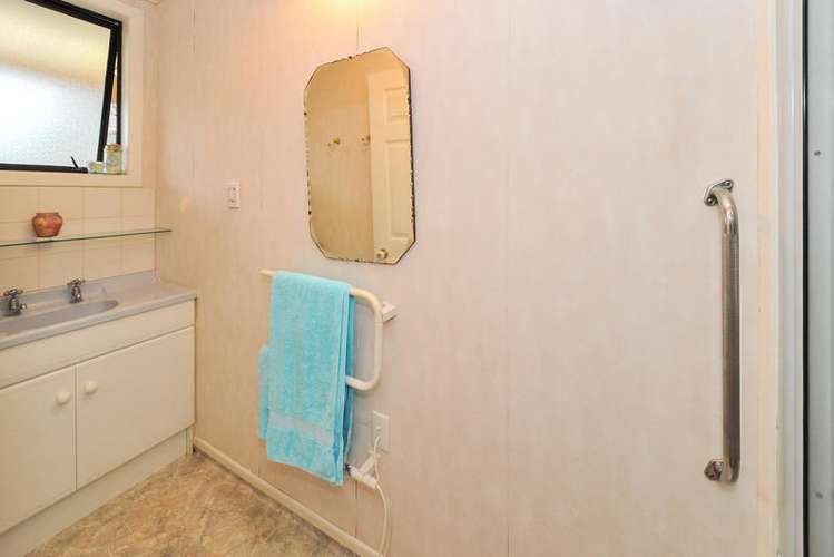 15 Kawakawa-Orere Road Kawakawa Bay_11