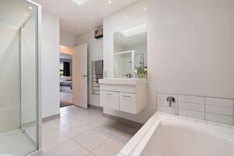 35 Woodstock Road Shotover Country_14