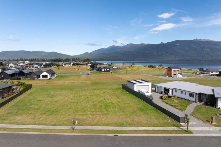 49 South Arm Drive Te Anau_4