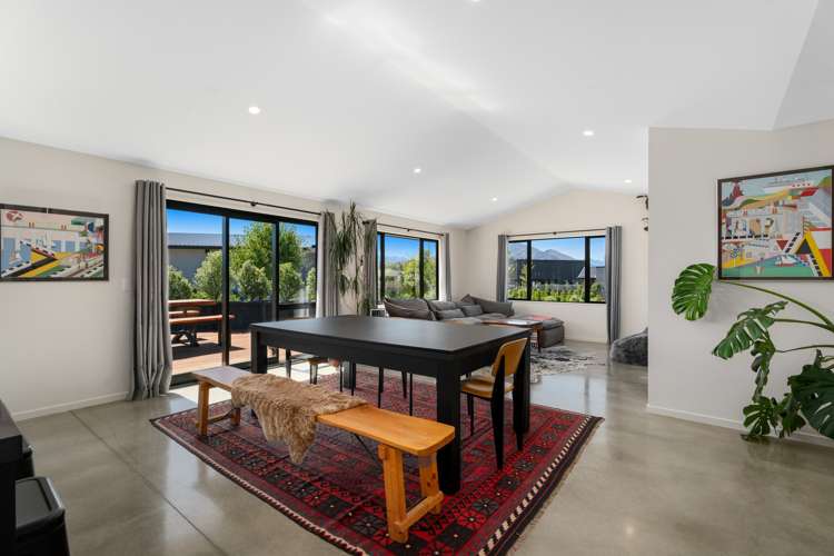 5 Tahi Street Albert Town_6