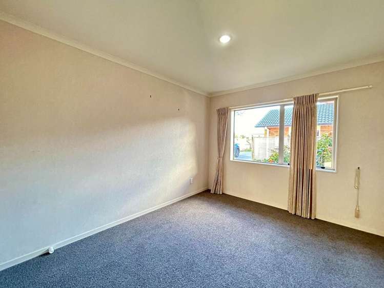 27 Bucklands Crescent Papamoa Beach_10