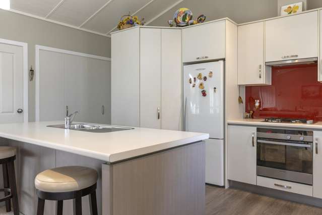 1/12 Kurupae Road Hilltop_3