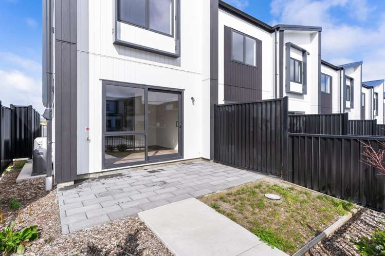 11/4 Glenburn Road, Hobsonville_11