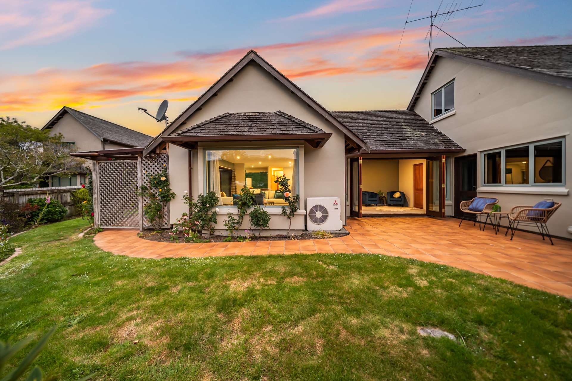 3/3 Gard Street Silverstream_0