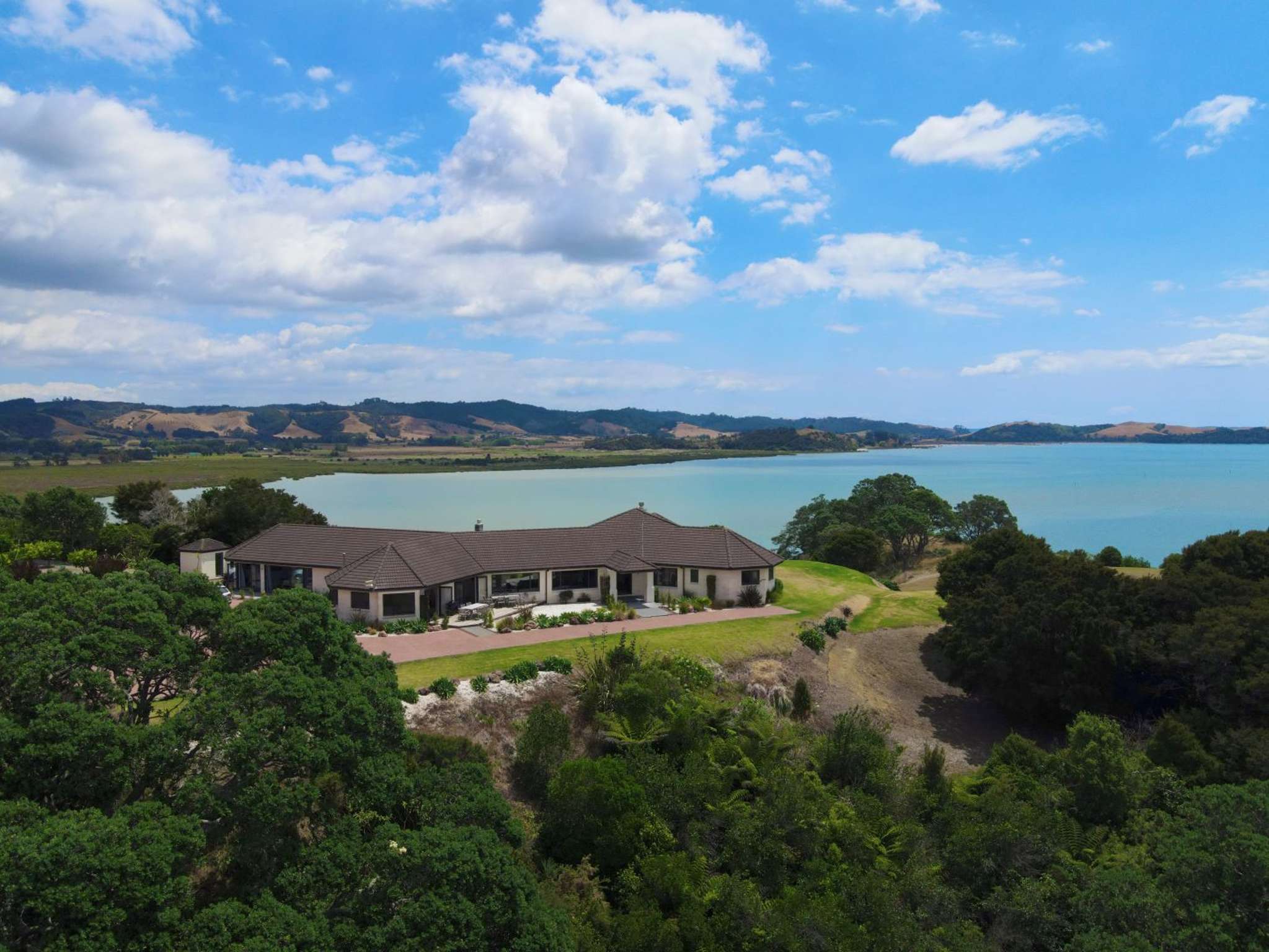 Hilltop Clevedon estate with private beach selling for the first time since 1880s