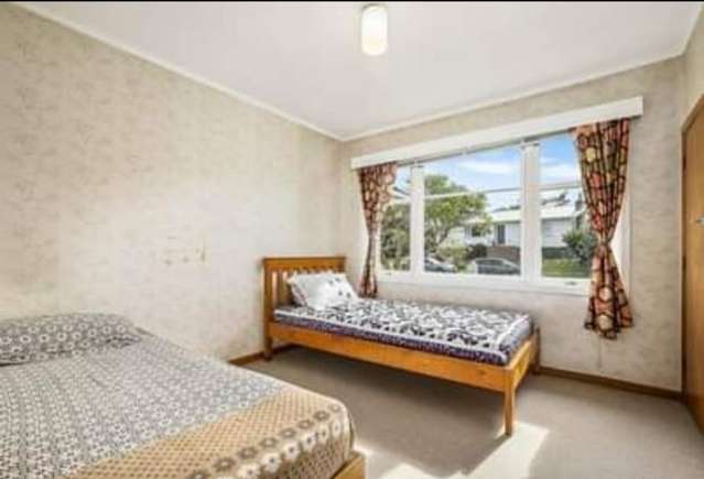 8 Maunder Place New Lynn_2