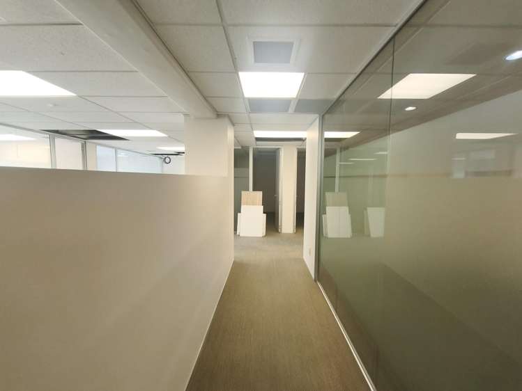 Suites 3 and 4/507 Lake Road Takapuna_4