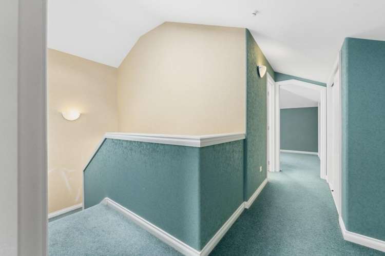 25 Dixon Road 2742_5