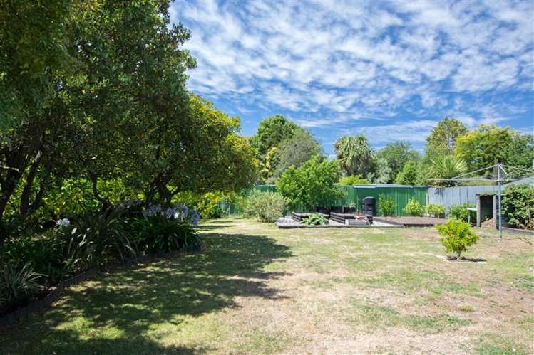 3 Richardson Avenue Burleigh_8