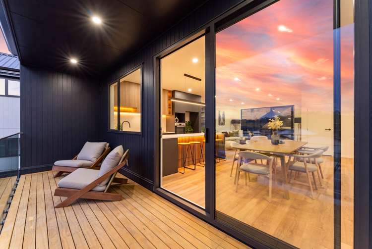 242F West Hoe Heights Orewa_10