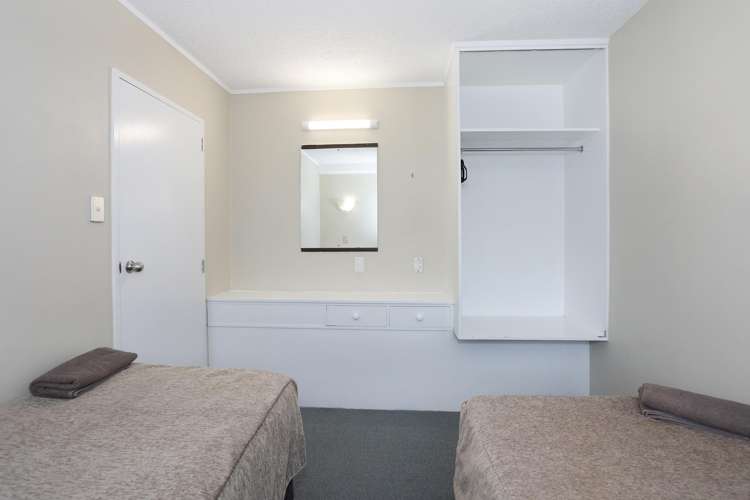 167 Fitzherbert Avenue West End_17