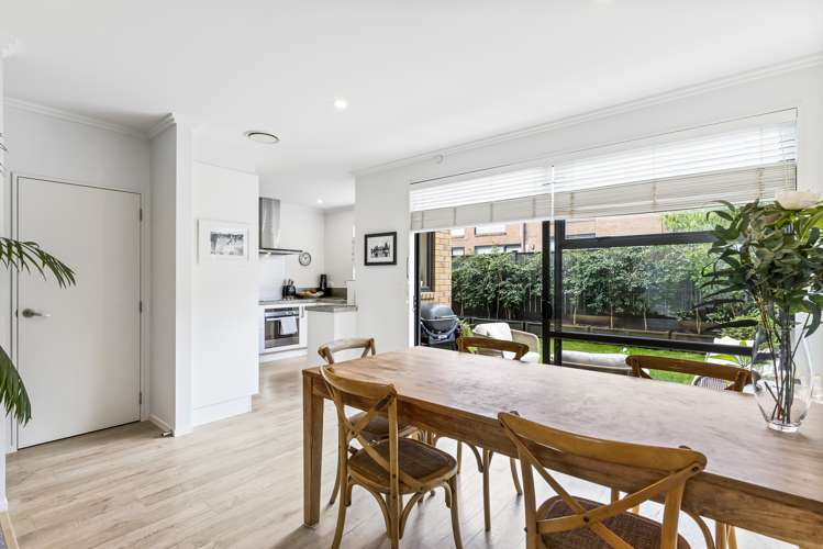 53 Scoria Crescent Stonefields_7