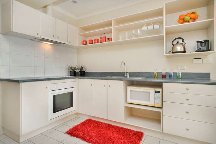 4bs/1 Emily Place Auckland Central_6