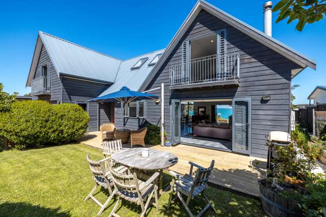 8 Esslin Road Surfdale_2