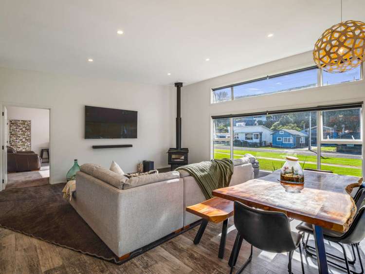 14 Mowhanau Drive_0