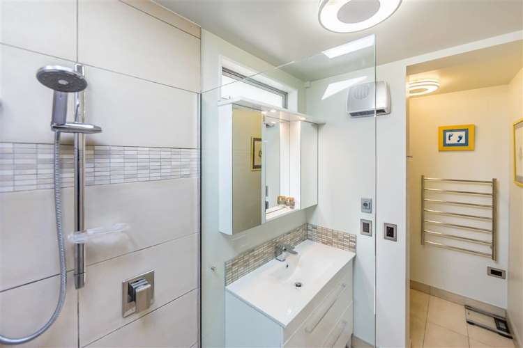 176 Wainui Main Road French Farm_17