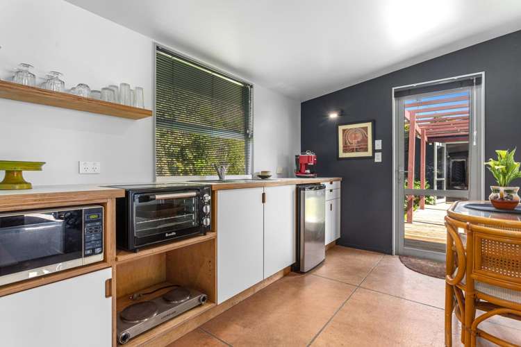 8 Thompson Road Waiotahe_31