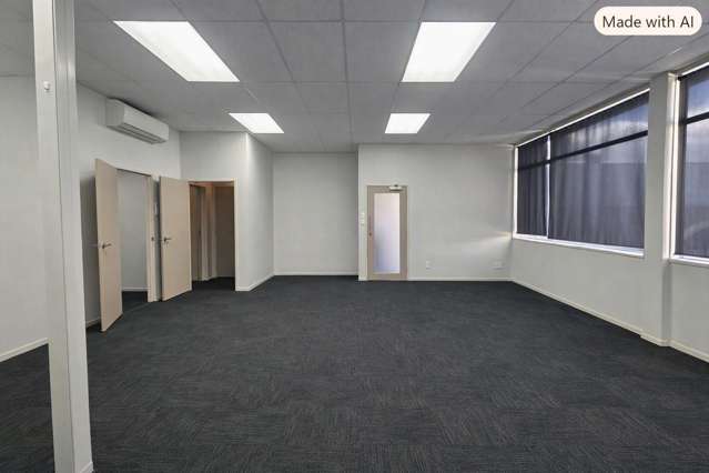 1/302 Eastbourne Street West Hastings_2