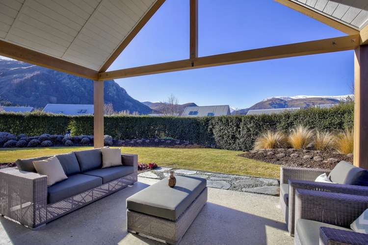 2 Taramea Lane Arrowtown_17