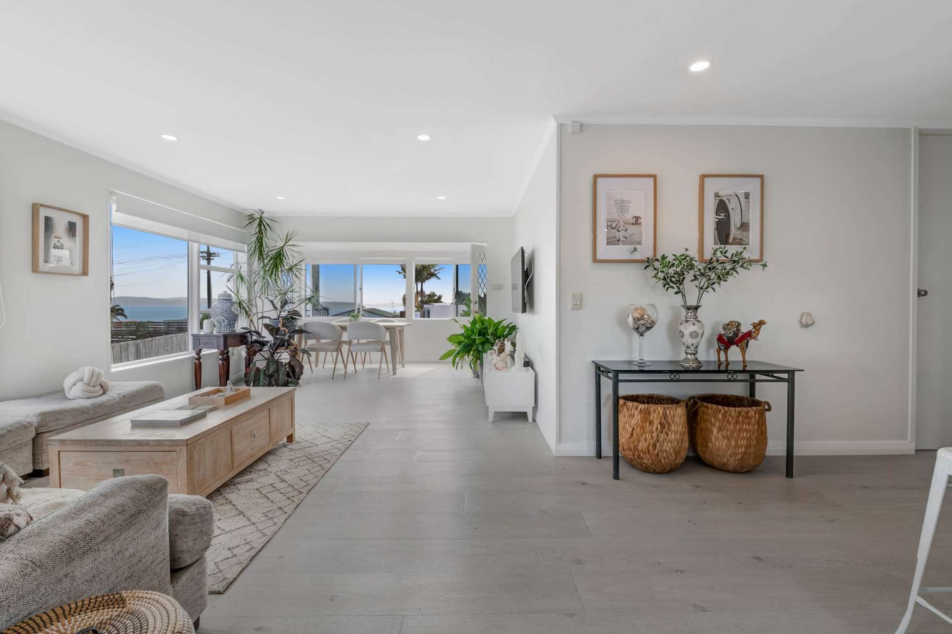 1321 Whangaparaoa Road Army Bay_0