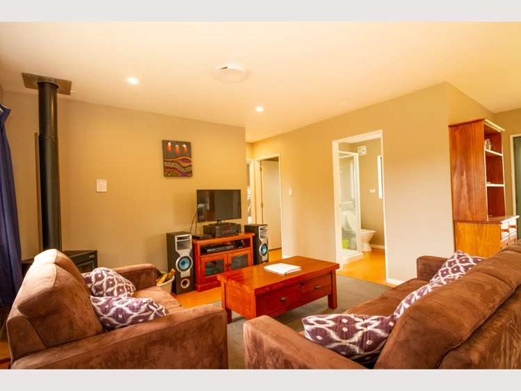 94 Burns Street Ohakune_4