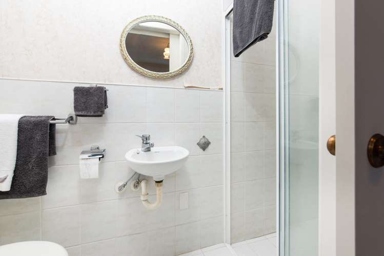 17/10 Gerard Way Saint Johns_10