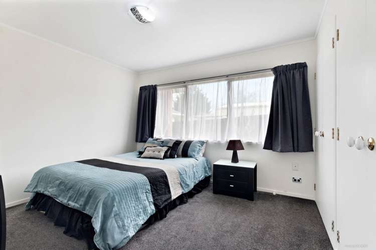 2/78 Grove Road Papakura_11