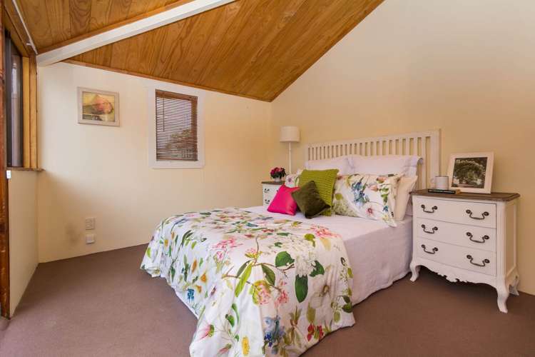 8 Garry Road Mt Eden_15