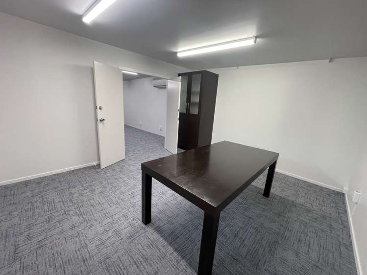2/7 Vega Place Albany_6