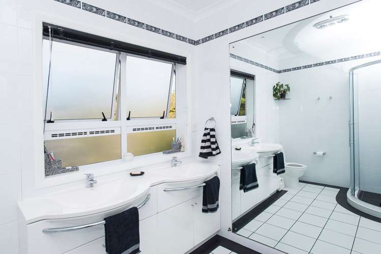 17 Russell Street Whataupoko_18