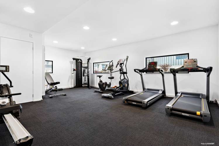 4/2 Tahuhu Road Mt Wellington_10