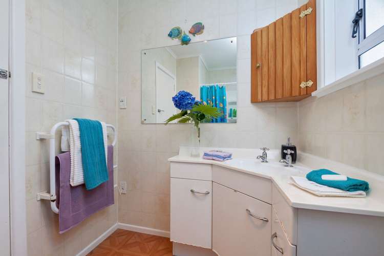 31 Edmund Hillary Avenue Papakura_14