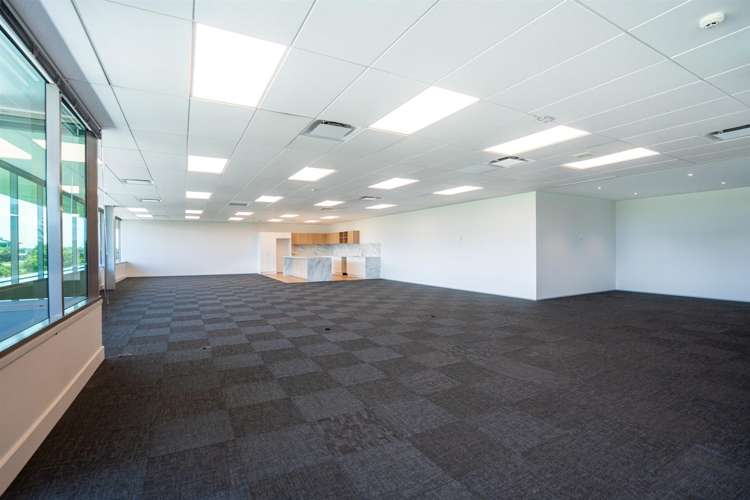 Smales Farm 74 Taharoto Road Takapuna_6