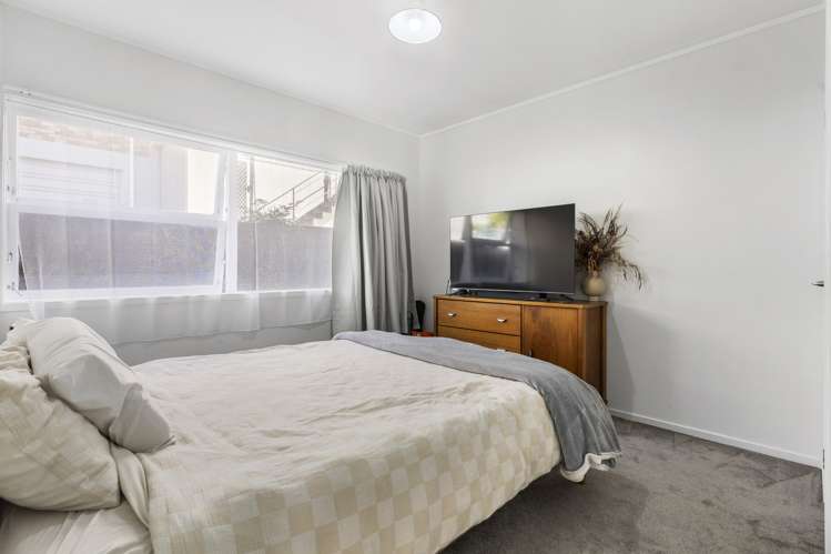 3/7 Caulton Street St Johns_8
