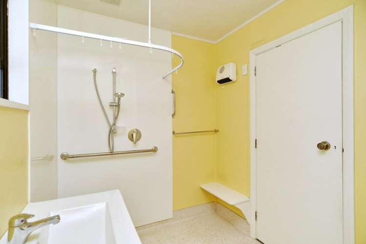 4 Amberley Beach Road Amberley_11