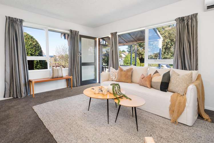 2/4 Lomax Place Islington_6