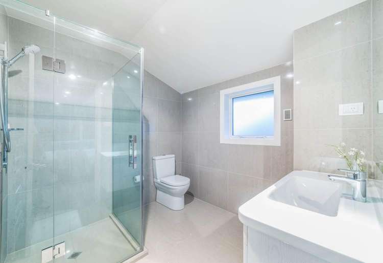 41E Chester Avenue 10879_17