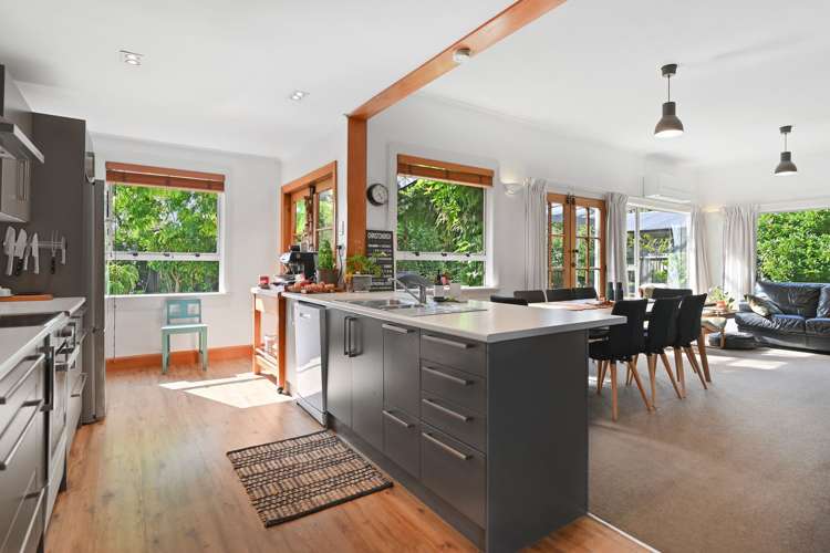 299 Eastern Terrace Sydenham_16