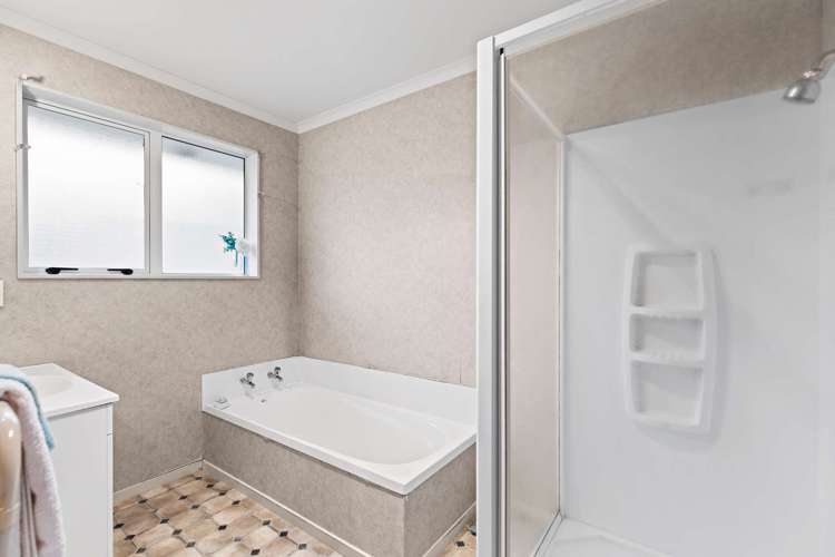 5 Boston Parade Kelvin Grove_22