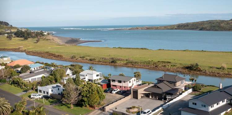 3 Nihinihi Avenue Raglan_10