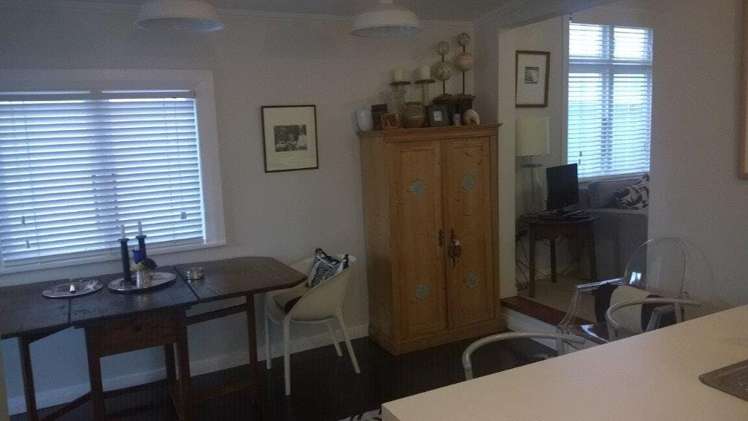 9 Herald Terrace Berhampore_9