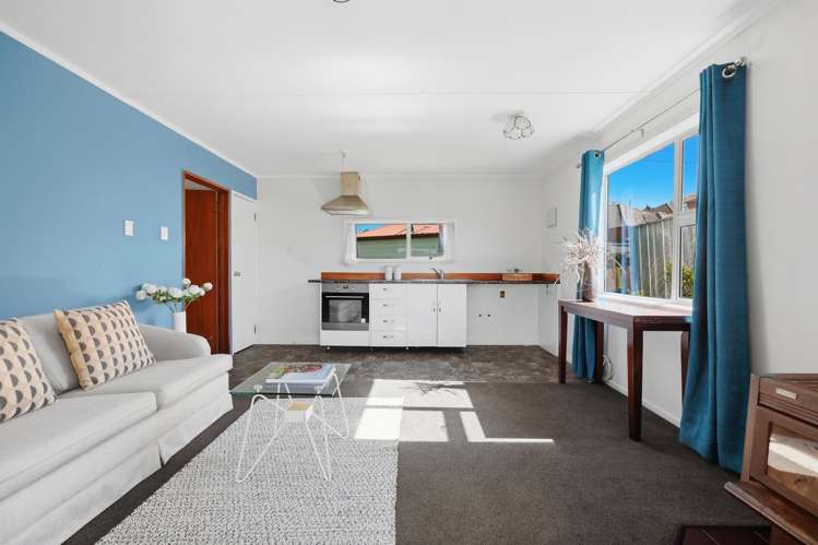 5 Columba Avenue Calton Hill_20